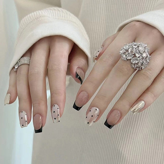 Dotted Short Coffin Black Everyday Press On Nails