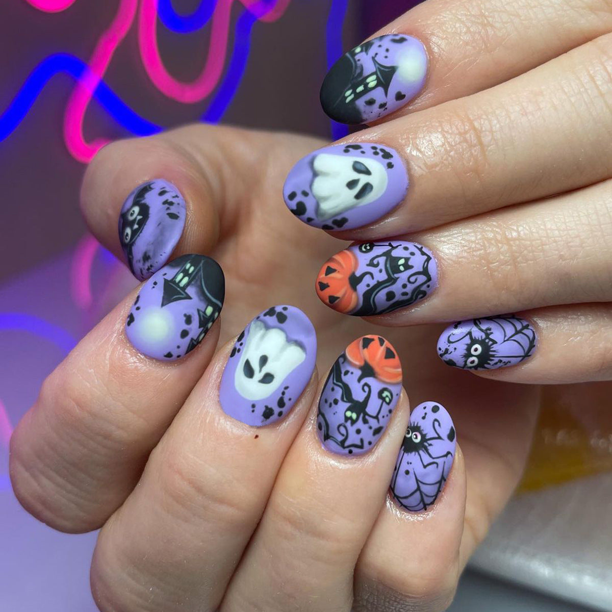 Ghostly Vibes Short Round Purple Halloween Press On Nails