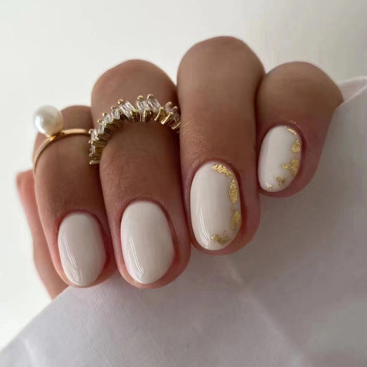 Justice Short Round White Marble Press On Nails