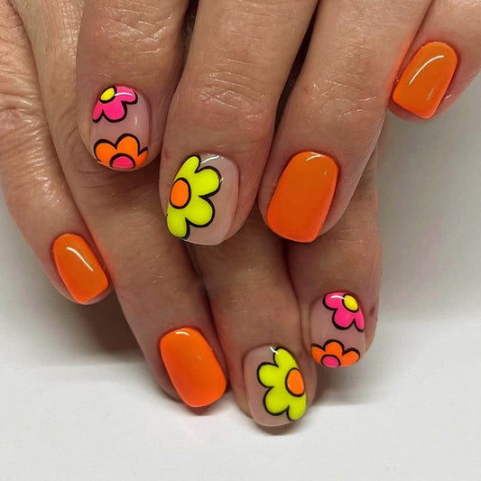 Feel Wonderful Short Squoval Orange Groovy Press On Nails