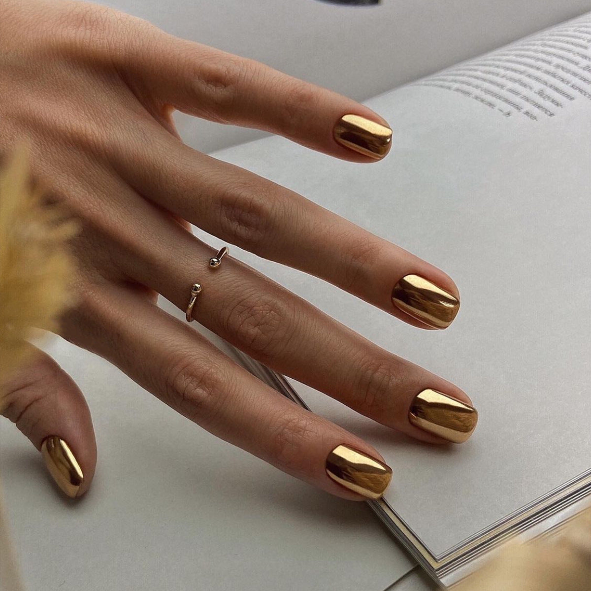 Golden Luxe Medium Squoval Press On Nail Set, Metallic Gold with High Shine Finish
