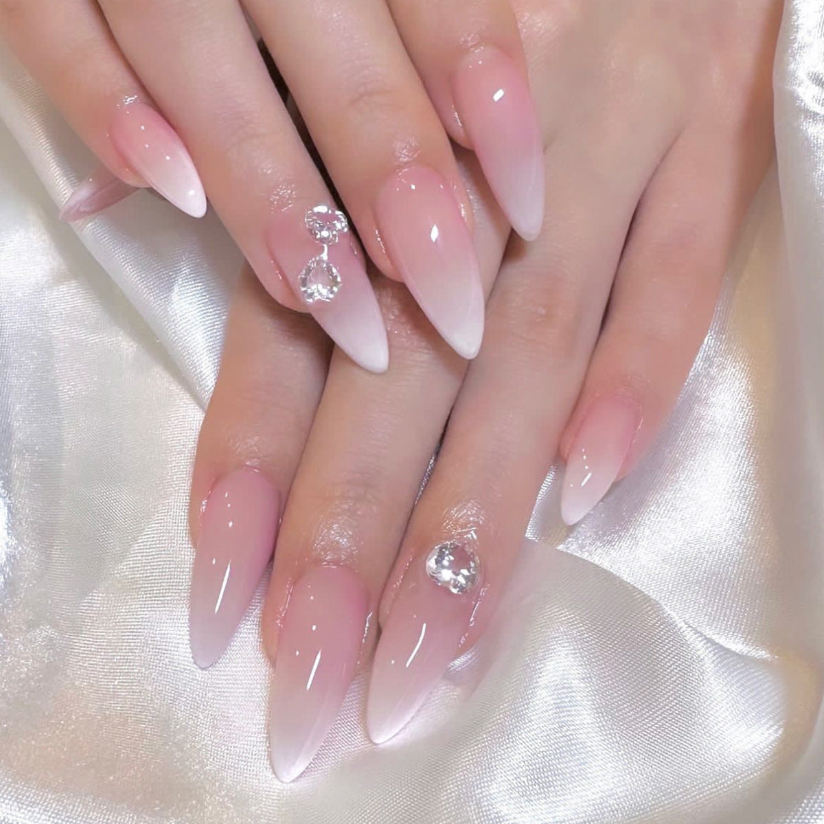 Luxurious Charm Short Almond Press-On Nail Set in Blush Pink with Diamond Accents