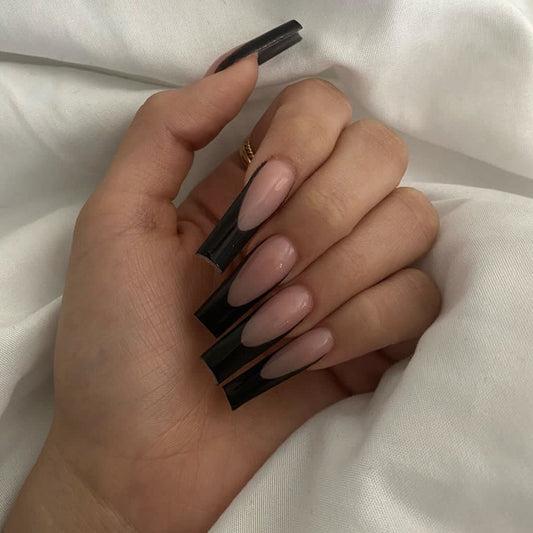 Chic Noir Extra Long Square Beige Press On Nail Set with High Gloss Finish