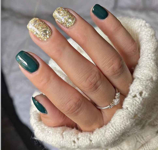 Out Of Town Short Square Gold Glitter Press On Nails