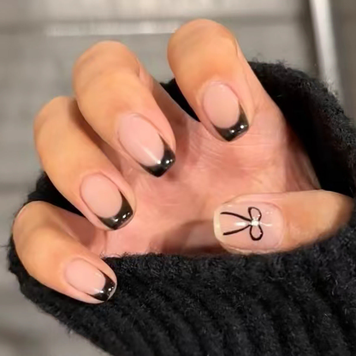 Chic Contrast Medium Square Beige and Black French Tip Press-On Nails with Signature Bow Detail