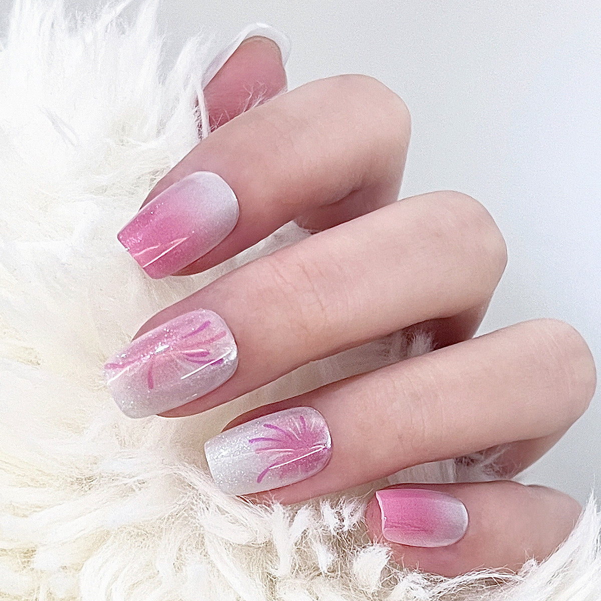 Chic Medium Squoval Ombre Pink Press-On Nails with Glitter and Floral Accent