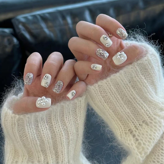 Cozy Winter Glow Short Square Press-On Nail Set with Sparkling Silver Glitter and Crystal Embellishments