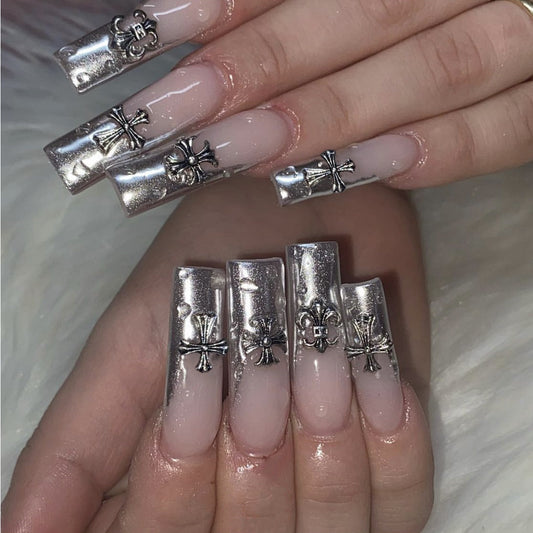 Medieval Aura Long Square Silver Bold Press On Nails