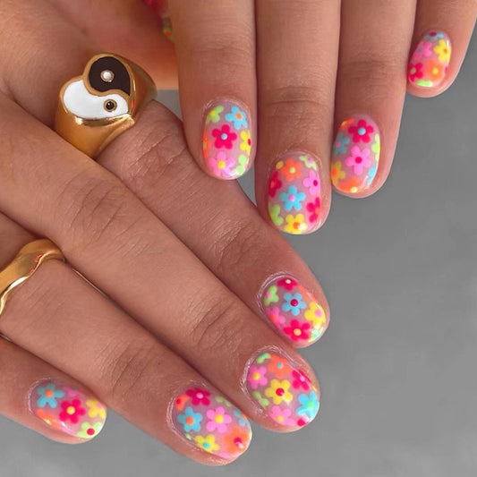 Rainbow Daisies Short Round Multicolor Floral Press On Nails