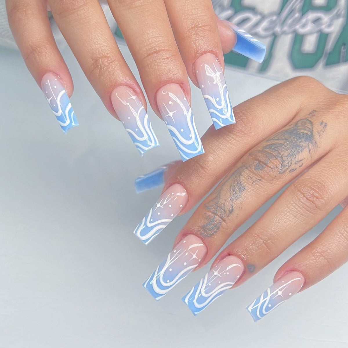 Consideration Medium Square Blue Bold Press On Nails