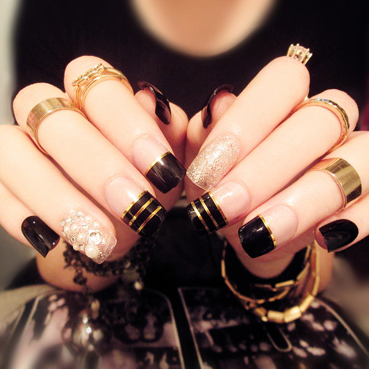 Moment In The Air Medium Square Black Bold Press On Nails